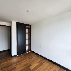 Apartamento de 3 habitaciones en Venta Villa Mariscal