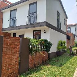 Casa en Venta Senderos del Comendador Ciudad Vieja