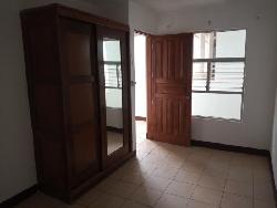 Casa en Venta Zona 9 de Mixco, Colonia Ciudad Saturno