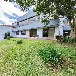 Casa en Renta en La Montaña Zona 16 Guatemala 