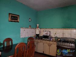 Amplia Casa en Venta en Colonia Toledo Zona 11 