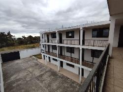 Edificio de 3 Niveles en Venta y Renta, San Cristóbal