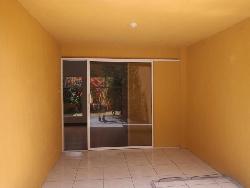 Casa en Venta Zona 9 de Mixco, Colonia Ciudad Saturno