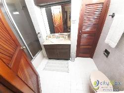 Casa en venta en exclusivo condominio en San Cristóbal