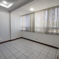 Apartamento en Renta en Zona 5 Colonia Vivibien 