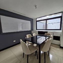 Apartamento en venta en zona 15 Edificio Praga