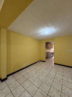 Casa en Venta en Residencial privado en zona 18