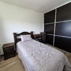 Apartamento en renta AMUEBLADO zona 14 Segheria