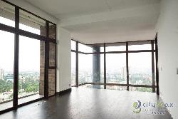 EN VENTA hermoso Penthouse NUEVO en zona 15 VH1