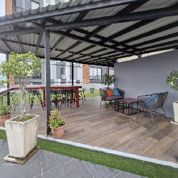 Apartamento Amueblado en Venta/Renta en Zona 4