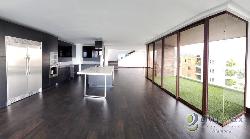 EN VENTA hermoso Penthouse NUEVO en zona 15 VH1