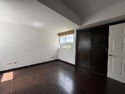 Apartamento en Renta Zona 16 por San Isidro