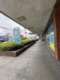 Céntrico local en alquiler en zona 9 muy cerca de Centro Comercial Montufar