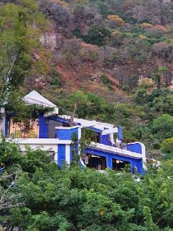 CASA VACACIONAL EN VENTA Y RENTA EN ATITLAN