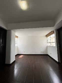 Apartamento en Renta Zona 16 por San Isidro