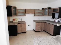 Apartamento en Renta en Kanajuyu 2 Zona 16