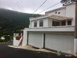 CASA EN VENTA EN RESIDENCIAL  KM. 16.5  ENTRADA OLMECA.