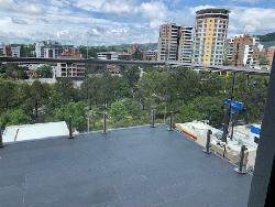 Apartamento en renta para estrenar en zona 15 VH1