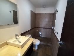 Apartamento residencial en Renta zona 10