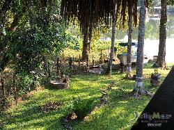 CASA VACACIONAL EN VENTA EN RIO DULCE PUERTO BARRIOS IZABAL GUATEMALA