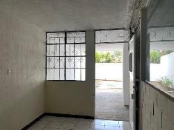 BAJA PRECIO! VENTA casa Molino de Las Flores z. 2 Mixco