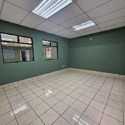 Oficinas en venta y renta en zona 9