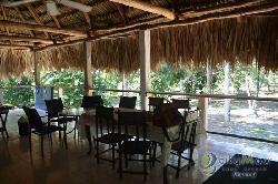 CASA VACACIONAL EN VENTA EN RIO DULCE PUERTO BARRIOS IZABAL GUATEMALA