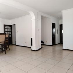 Casa en venta/renta Cañadas del Encinal Mixco