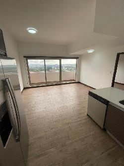 Apartamento en Renta en Zona 10 Cercano a Diagonal 6