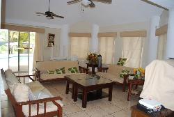 CASA DE PLAYA EN VENTA EN MONTERRICO