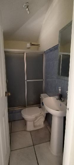 Alquiler Casa en condominio Zona 10 de Mixco