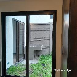  CASA NUEVA EN RENTA Resid Condado Ciudad Vieja