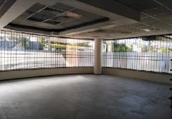 Local en venta en Gran portal Petapa Zona 12