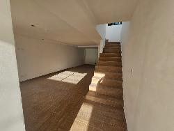 Vendo Casa Nueva en Residencial de Zona 16 Guatemala