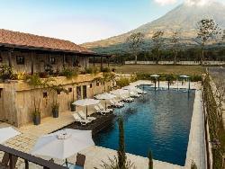 CASA EN VENTA EN ANTIGUA GUATEMALA