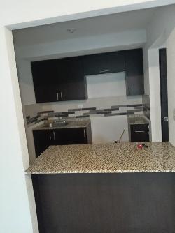 Apartamento en alquiler en Entre Valles,  Villa Nueva 