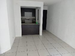 Apartamento en alquiler en Entre Valles,  Villa Nueva 