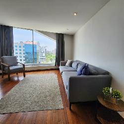 Apartamento Amueblado en Z.13 Avenida Las Americas