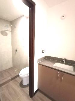 Apartamento con Jardín En Zona 10 Guatemala