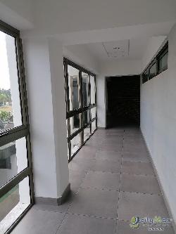 Apartamento en renta en zona 15 Cerca Hospital El Pilar