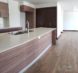 Apartamento en renta y venta en zona 15,