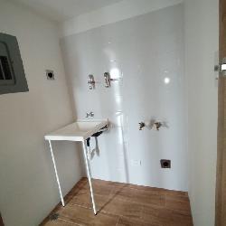 Apartamento en renta en zona 9 de 3 habitaciones