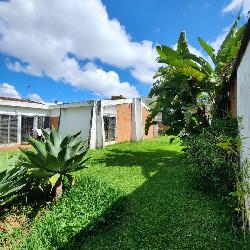 Casa-Terreno en Venta Zona 15 Colonia Trinidad