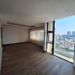 Apartamento de 3 habitaciones en renta zona 10 Vivalt 