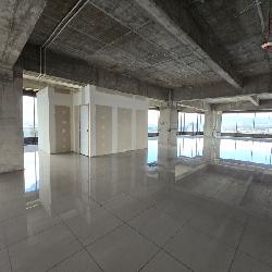 En venta Pent House Oficinas en Zona 10 Diagonal 6