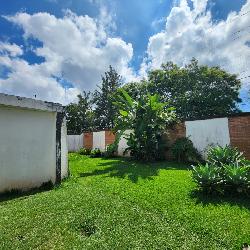Casa-Terreno en Venta Zona 15 Colonia Trinidad
