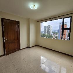 Amplio Apartamento en venta zona 10 Guatemala