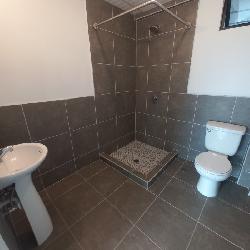 Apartamento en renta zona 11 por el CUM