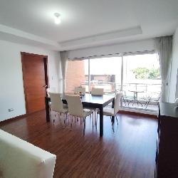 Apartamento amueblado en renta zona 10 Ciudad Vieja