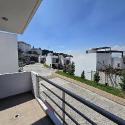 Hermosa casa en Venta en Lomas del Carmen IV